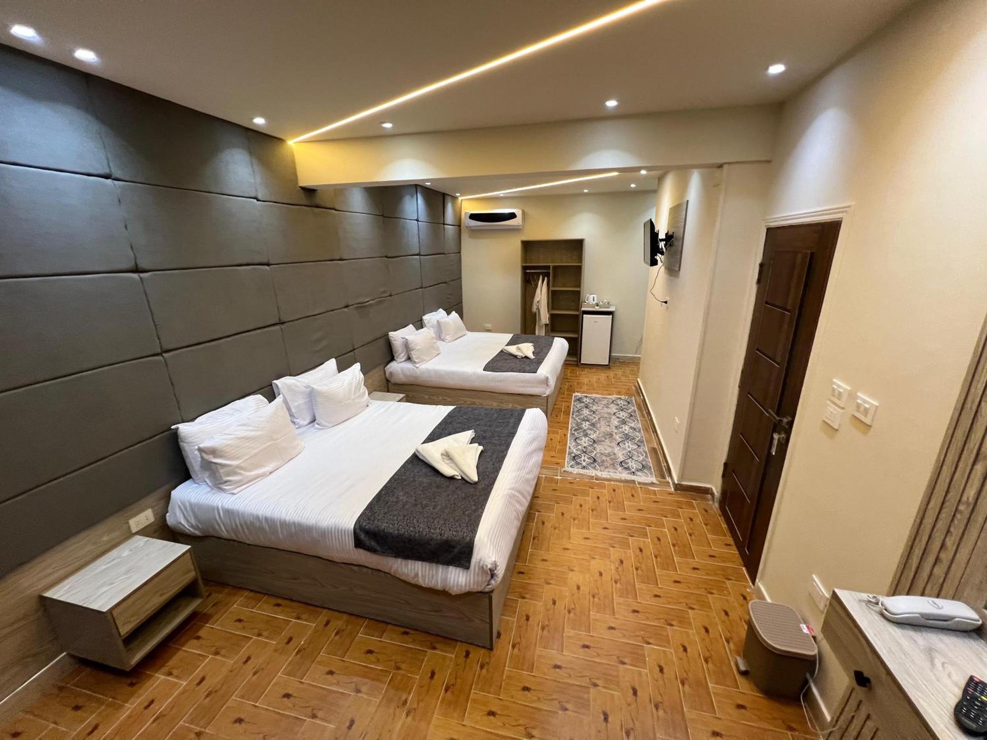 New Scarab Pyramids View Otel Kafret el-Gabal Dış mekan fotoğraf